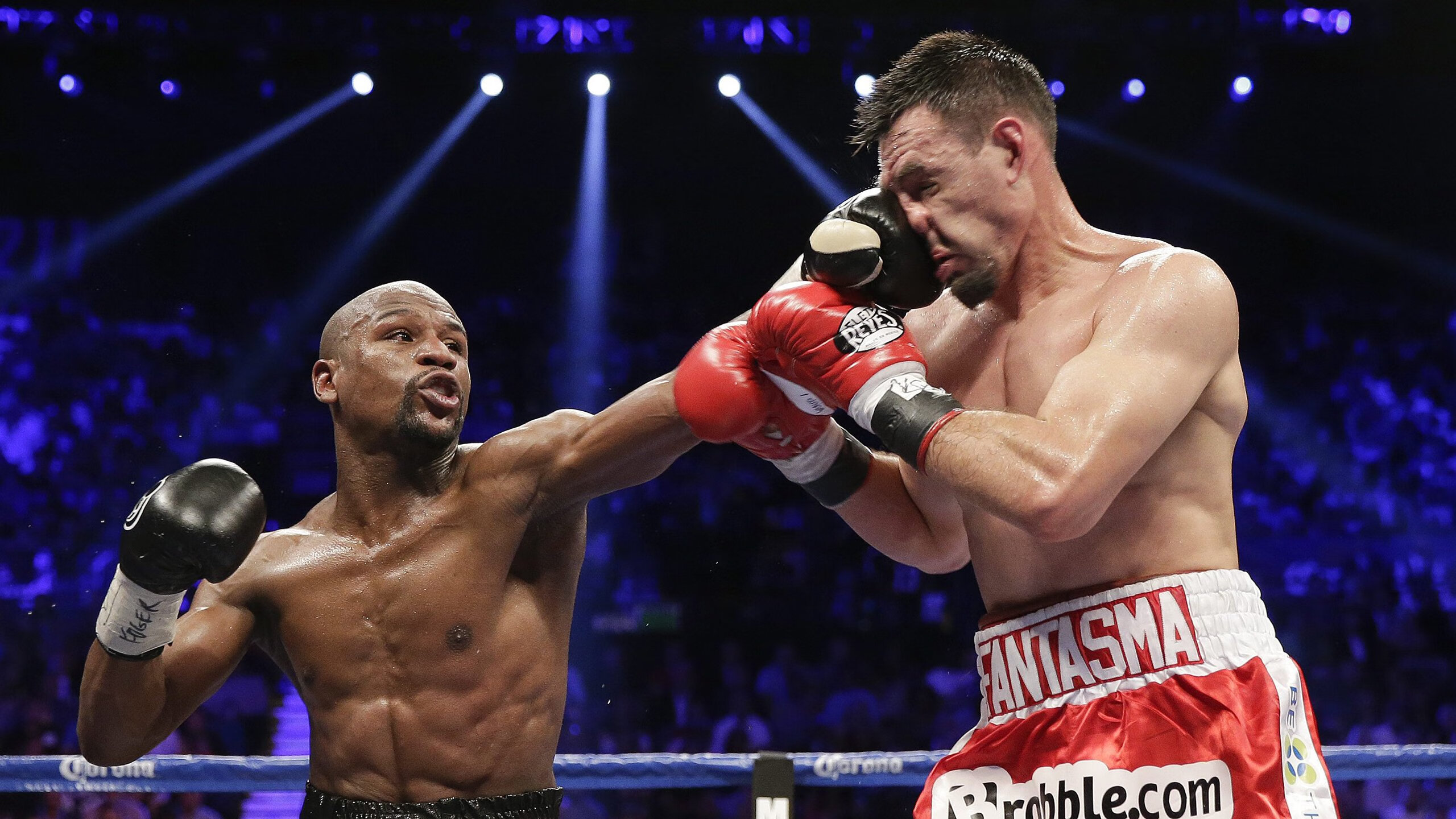 莱万关键战不手软，法国提前终结悬念加纳—当坚韧遇上天赋，世界杯舞台见证两种胜利