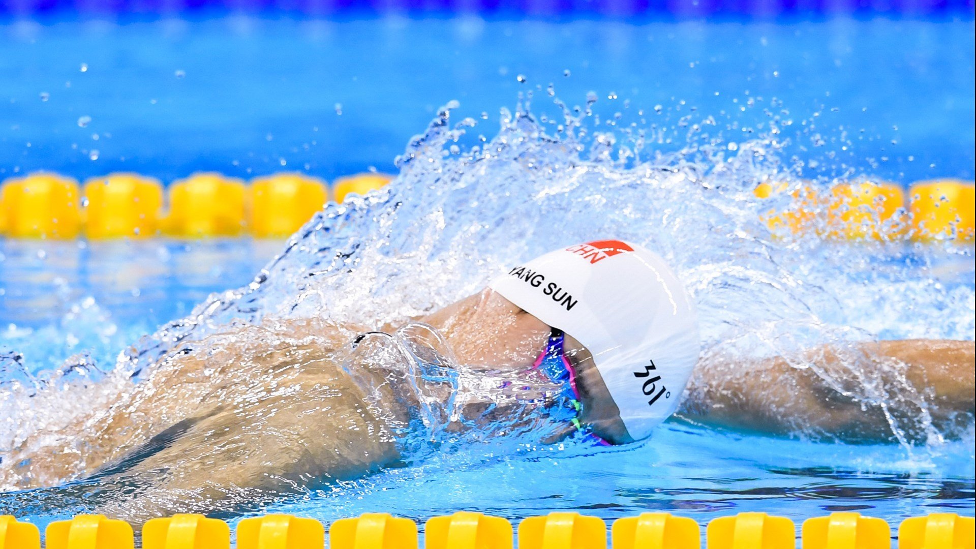 开云官方app入口-地缘棋局与绿茵传奇，当中国压制遇见罗德里戈关键先生